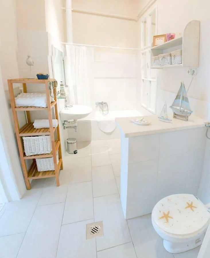 Cape Code Apartment Budapest