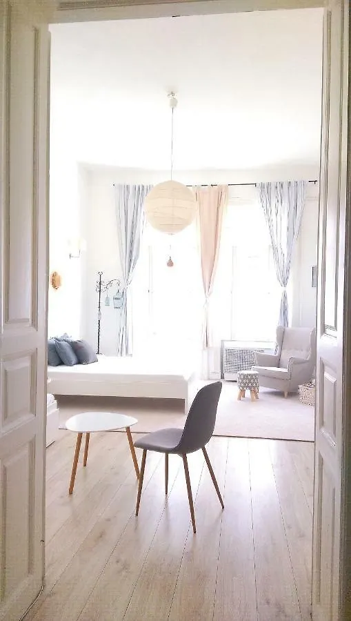 Cape Code Apartment Budapest